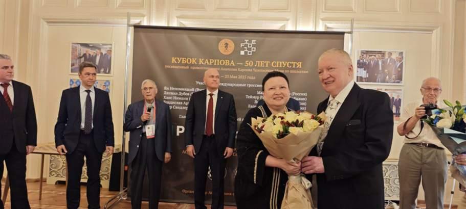 Ян Непомнящий занял первое место на "Кубке Карпова" в год его 50-летия